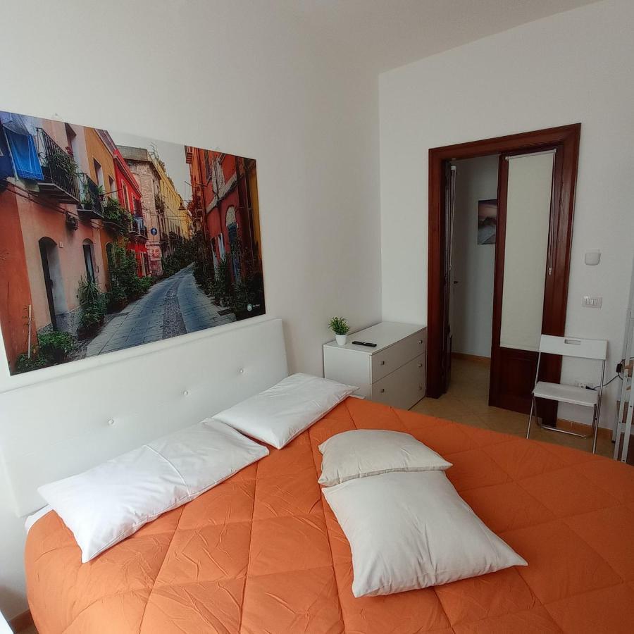 Sky Moon Cagliari Centro Vista Mare Apartment Ngoại thất bức ảnh